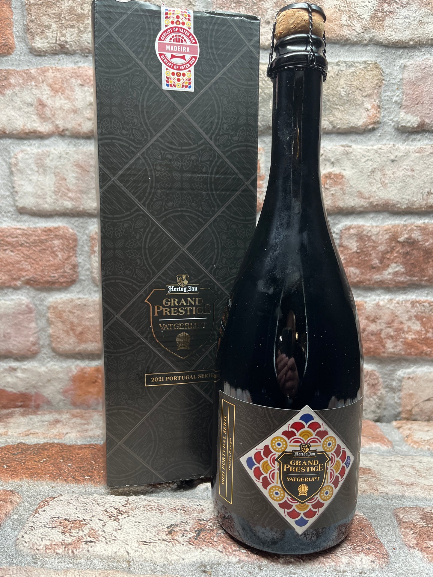 Hertog Jan Grand Prestige Madeira maturato in botte 2021 Barleywine - 75 CL