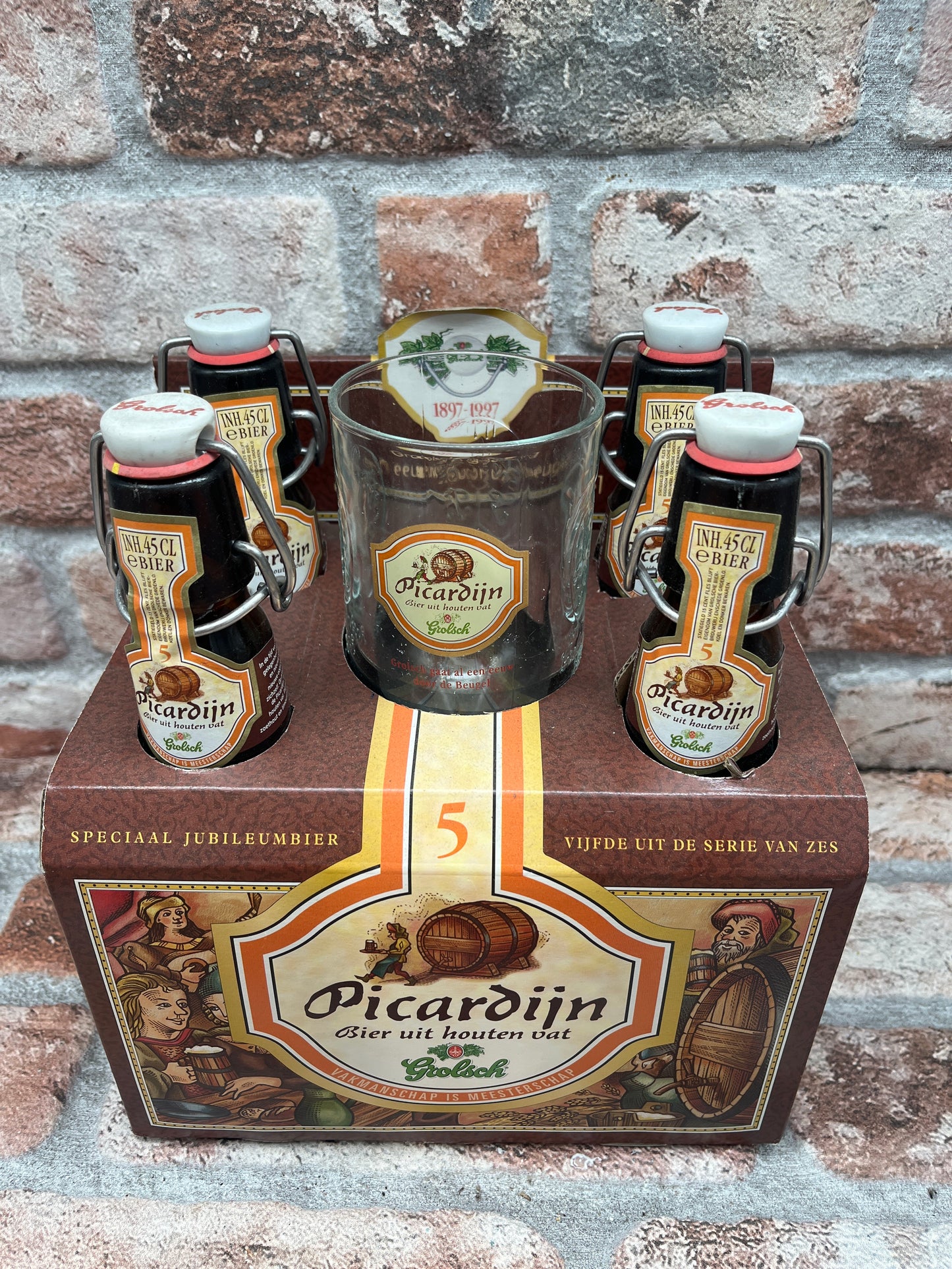 Grolsch Anniversary set birra 6 x 4 bottiglie più 6 bicchieri in onore dei 100 anni della bottiglia swing-top 1997 - 44 CL