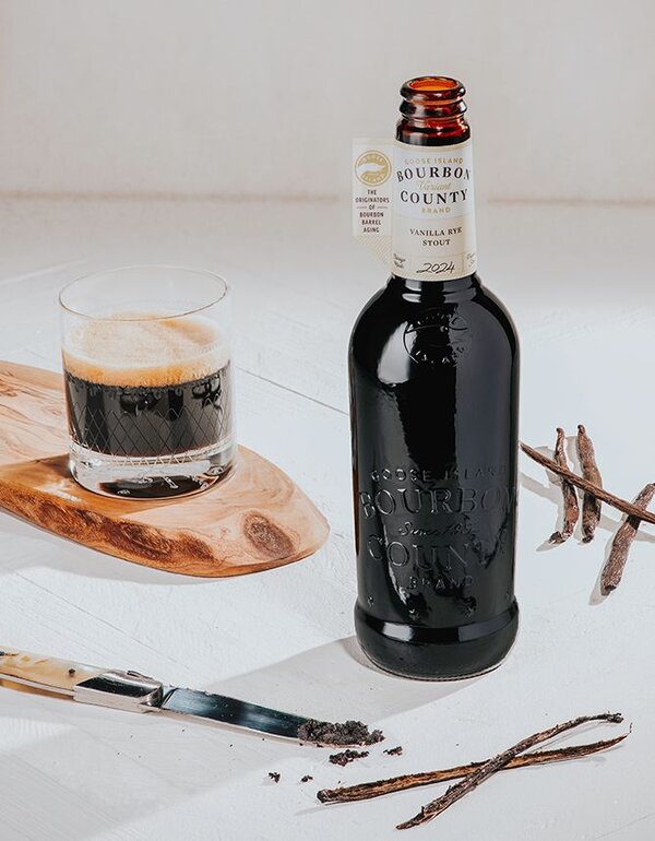 Goose Island Bourbon County 2024 Vanilla Rye Stout - 47.3 CL (1 pinta)