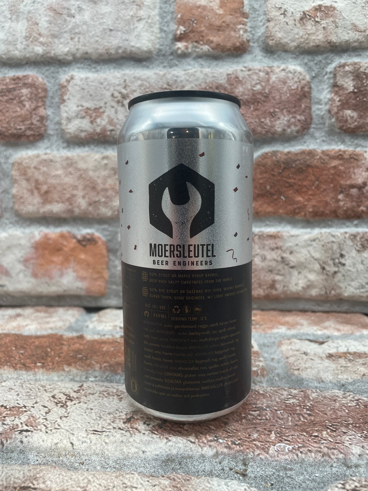 Moersleutel 9 anni: Confronto con i pretendenti Stout - 44 CL